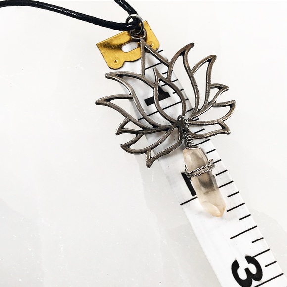 CUSTOM Crystal Lotus - Picture 4 of 5